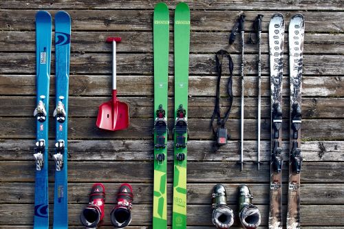 reasons to take kids skiing